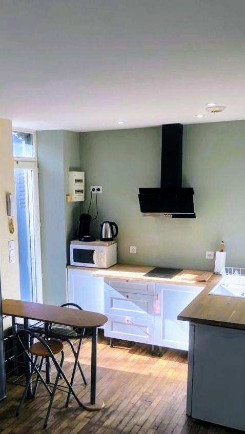 Logement A Brive Avec Terrasse Et Climatisation - Pres De La Gare Et Du Centre-Ville - Wifi Et Stationnement Gratuit 外观 照片